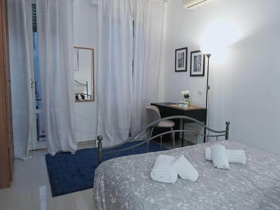 Nazionale B - Two Bedrooms Nearby Central Station Appartement Florence